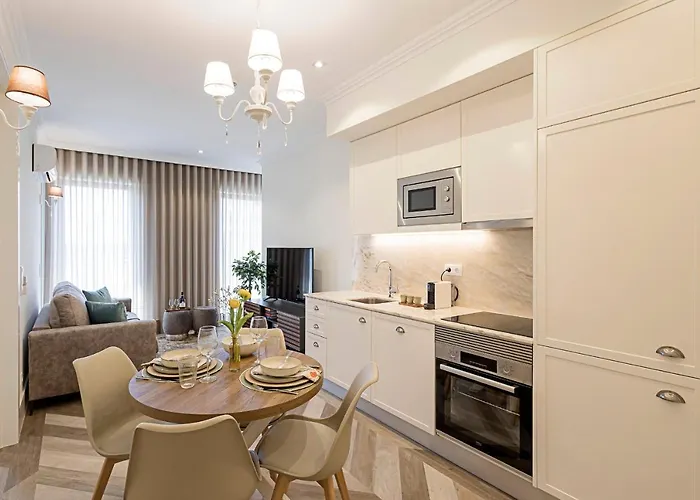 19 Nineteen - アパート