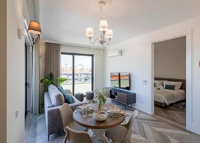 19 Nineteen - エスピーニョ