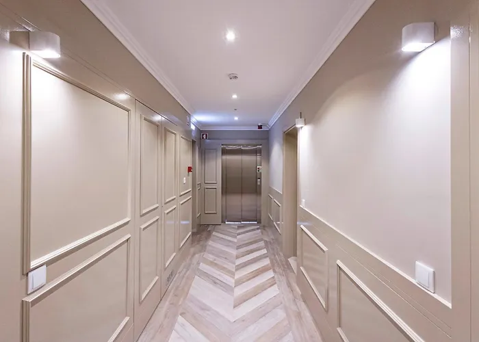 19 Nineteen - * エスピーニョ